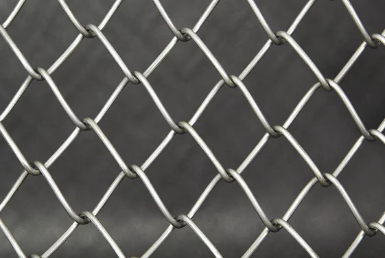 galvanized chain link mesh fence