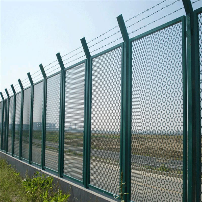 china razor barbed wire tape