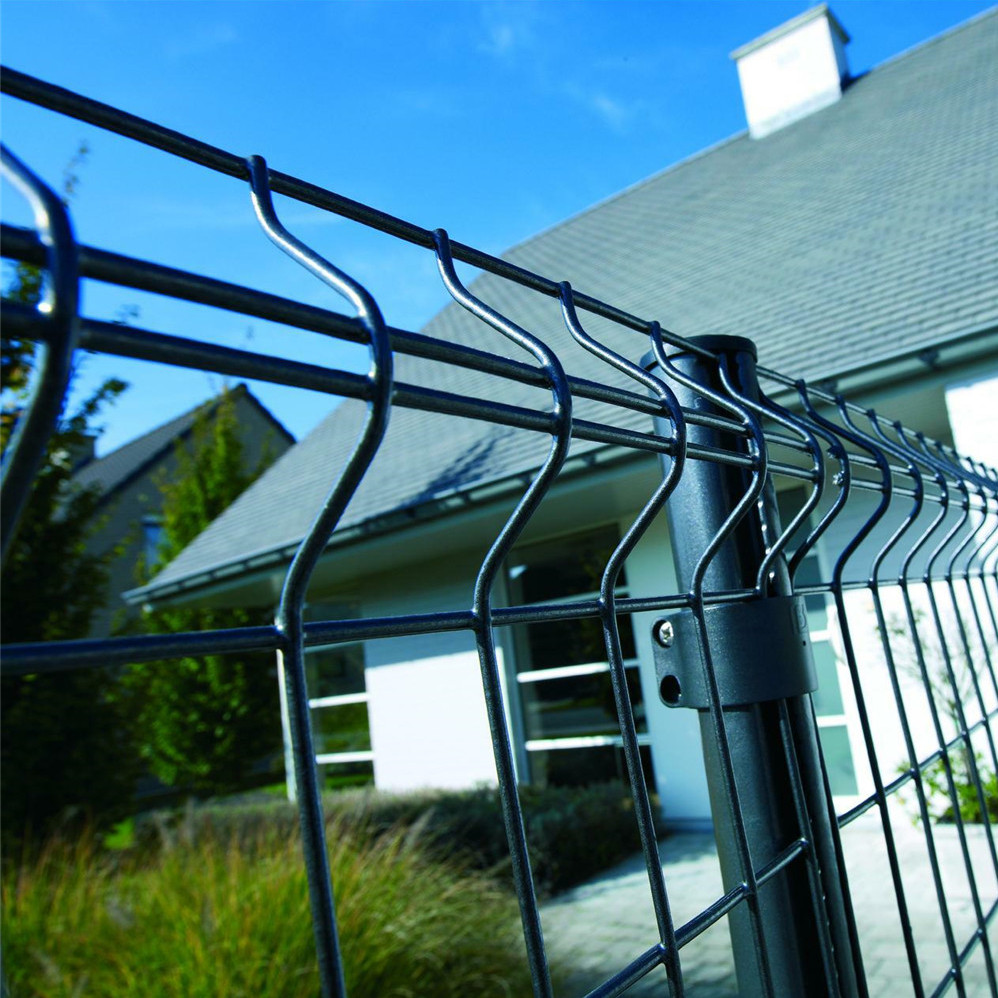 famous curved mesh panel