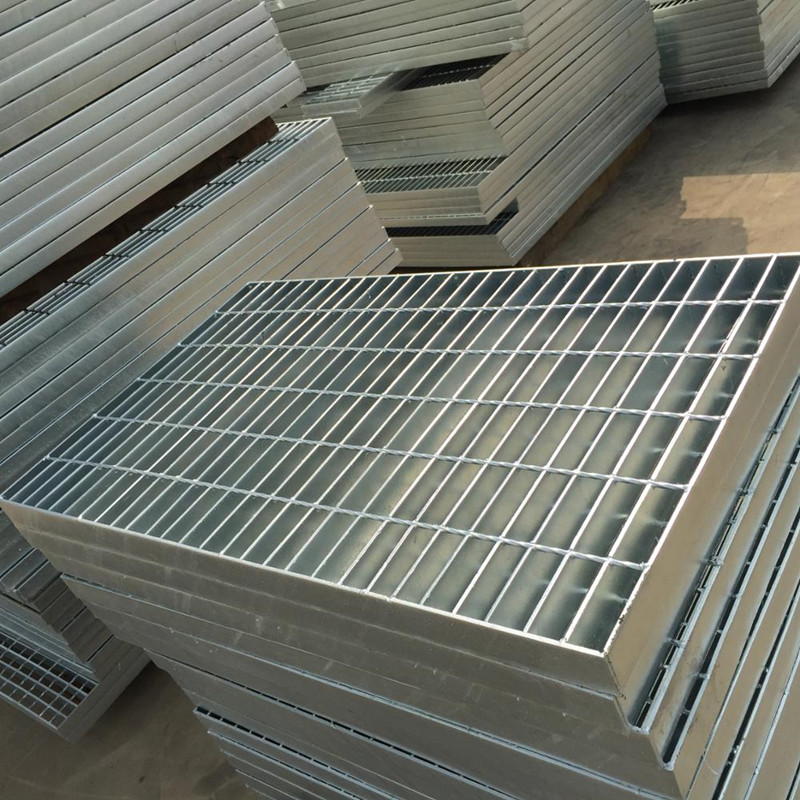 china razor barbed wire for sea boat factory