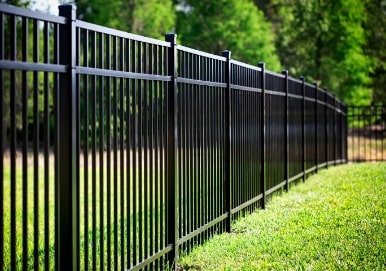 high quality w section pale fence