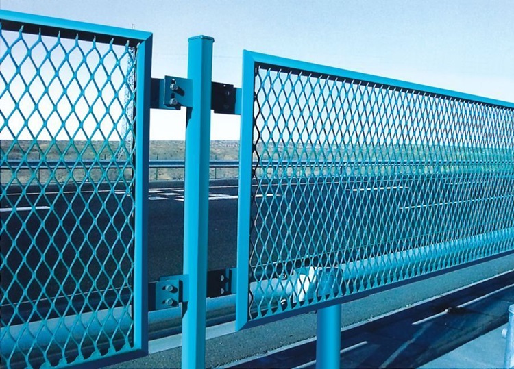 odm galvanized welded mesh fence